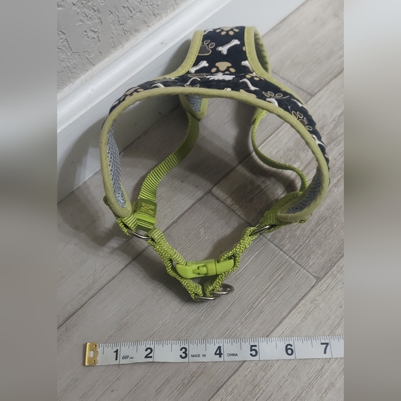 Pet Attire Extra Small Adjustable Dog Harness - XS Pet Harness 16"-19" - Picture 7 of 9
